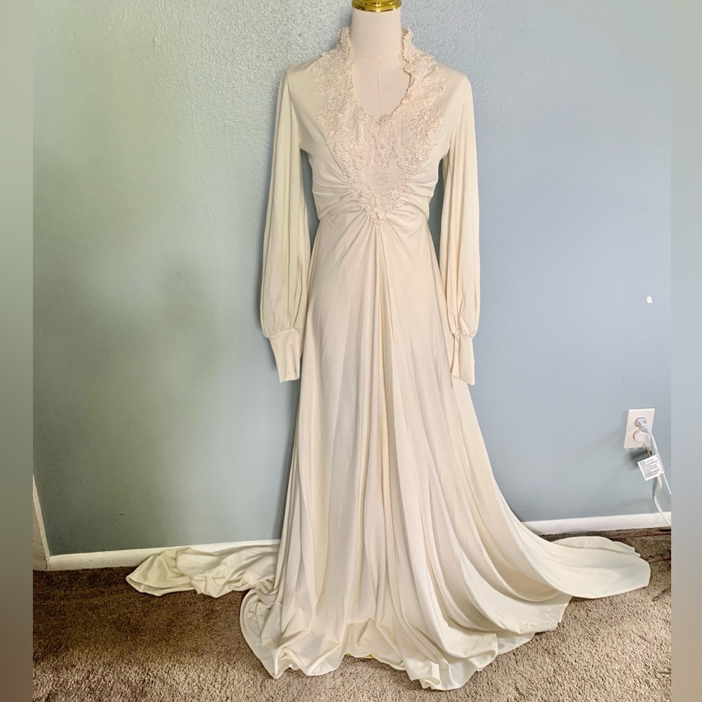 STUNNING Vintage Bridal Gown
